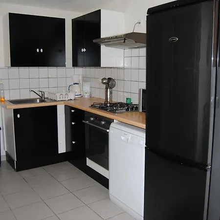 Gites Des Hures 度假居